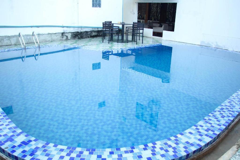 Vang Vieng Freedom Star Hotel Eksteriør bilde