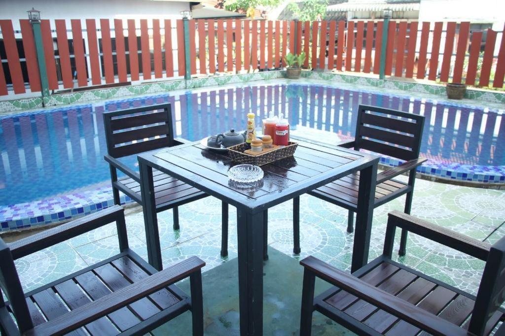 Vang Vieng Freedom Star Hotel Eksteriør bilde